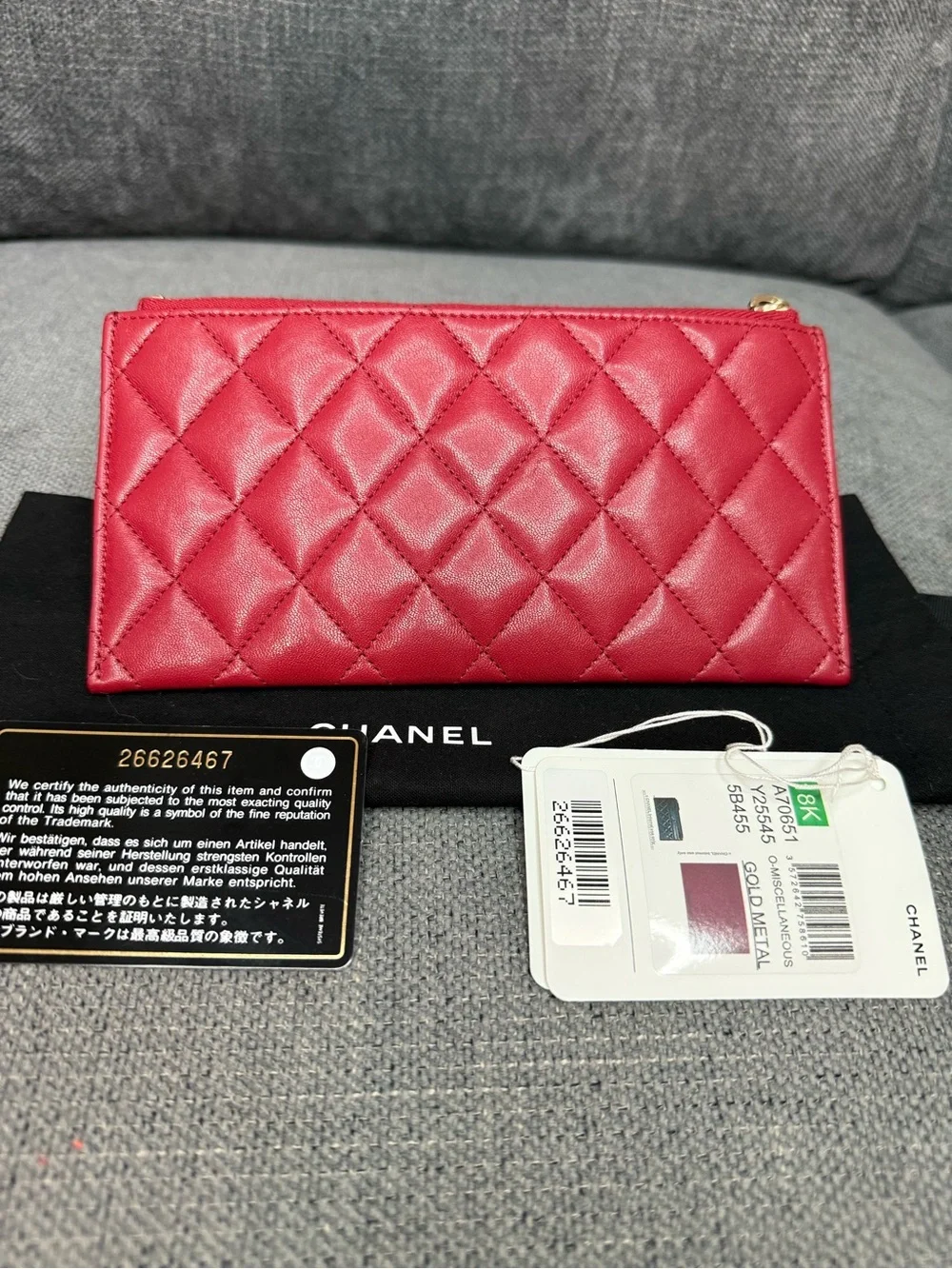 CHANEL CC mademoiselle slim zippy wallet